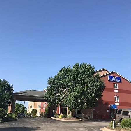 Americas Best Value Inn And Suites Saint Charles Eksteriør billede